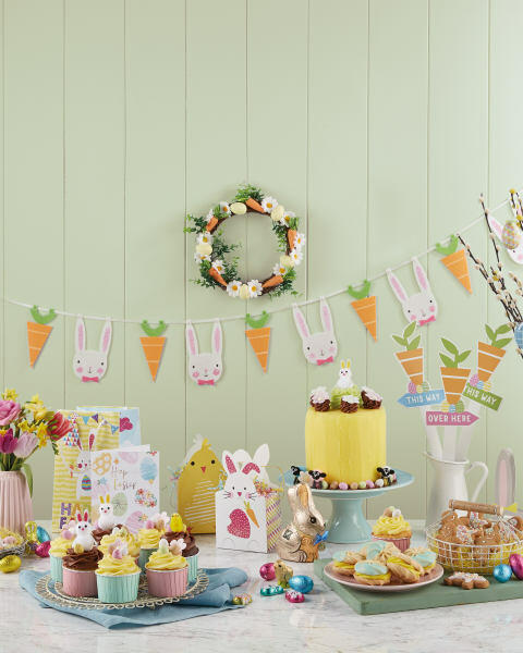 Easter Carrot Signpost