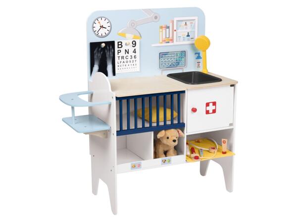 2-in-1 Baby Clinic and Vets