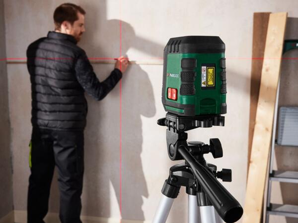 Crossline Laser with Tripod
