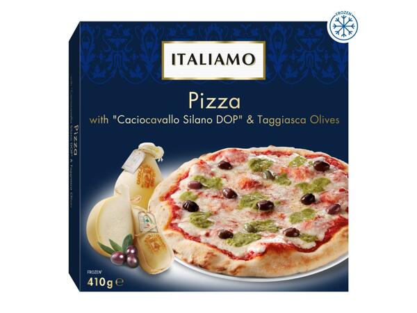 Pizza with Caciocavallo Silano DOP and Taggiasca Olives