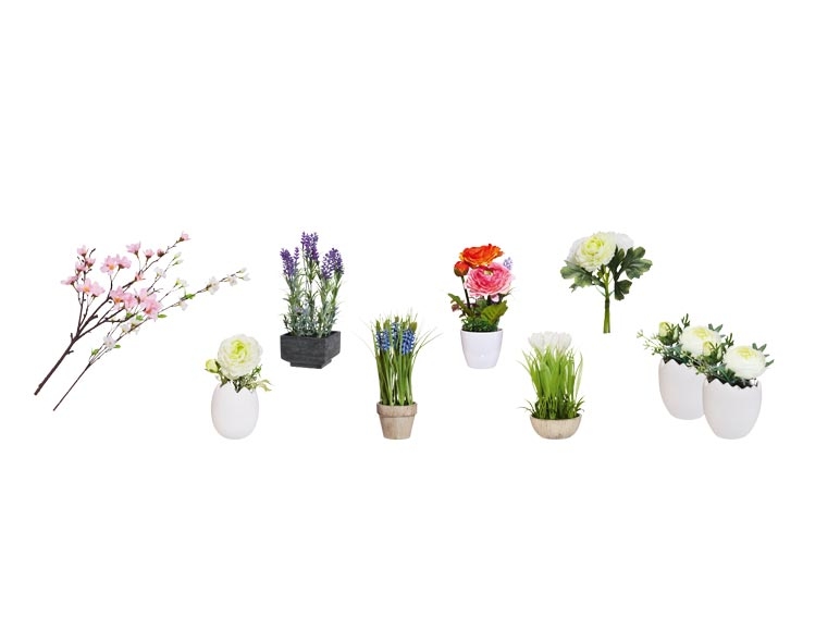 Assortiment de fleurs artificielles