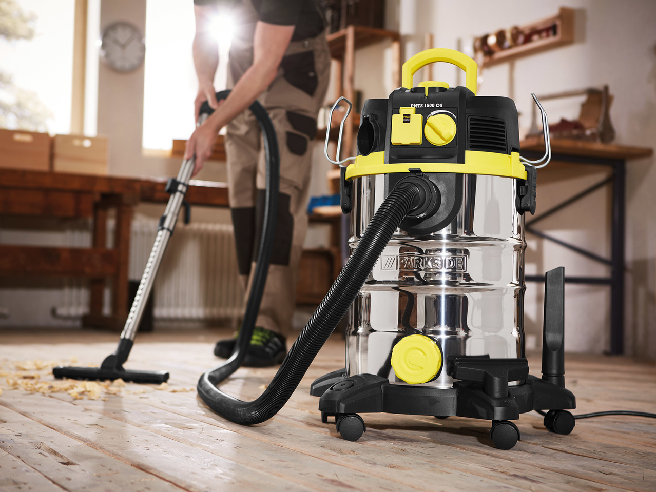 Parkside Wet and Dry Vacuum Cleaner1