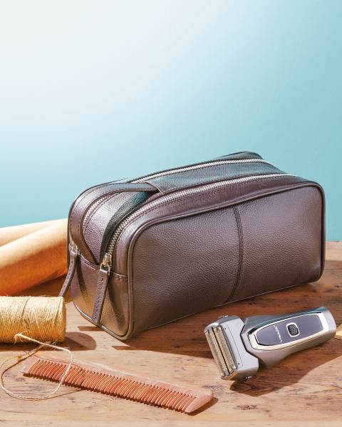 Avenue Leather Washbag