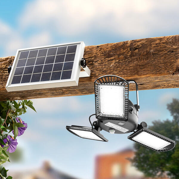 LED-Solar-Dreikopfleuchte