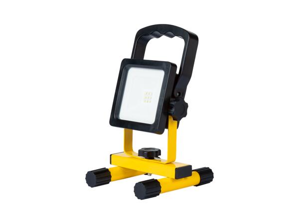 Batteridriven LED-strålkastare 10 W