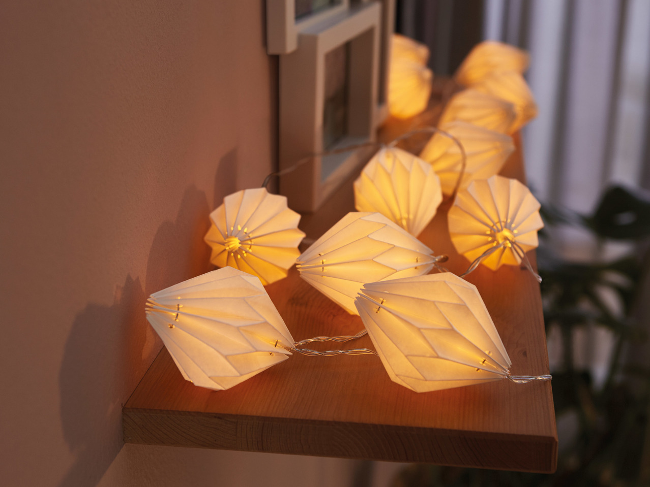 Melinera 12 LED Paper Lights1