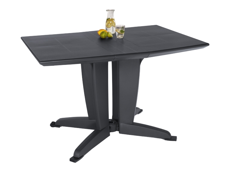 Table de jardin