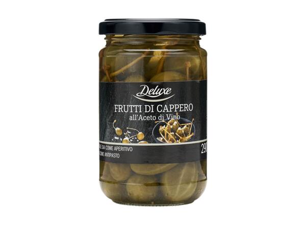Caper Fruits with Wine Vinegar