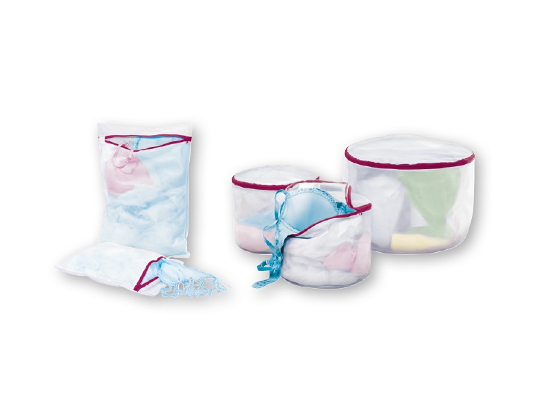 AQUAPUR(R) Laundry Bags