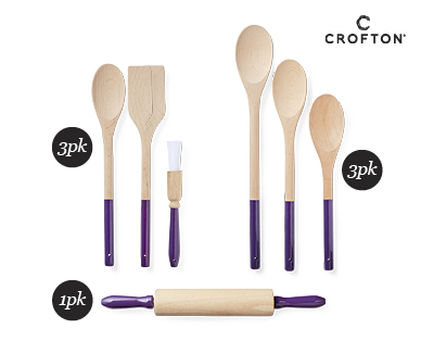 WOODEN BAKING UTENSILS