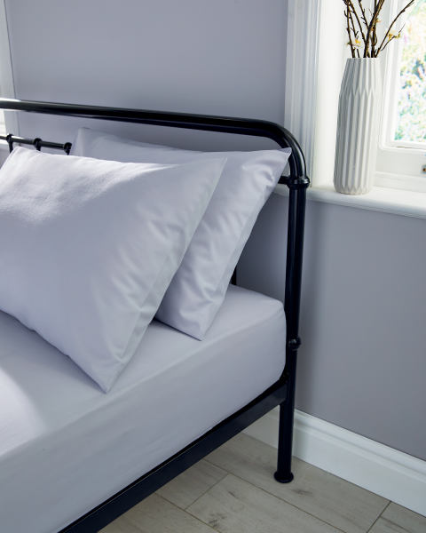 Easy Care Pillowcase Pair