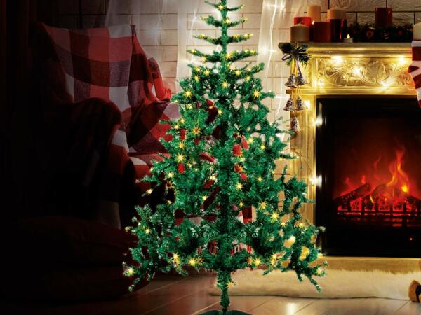 Premier 1.8M Pre Lit Cedar Fir Pvc with 200 Warm White LEDs