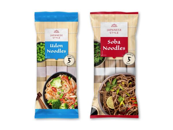 Soba- eller udonnudler