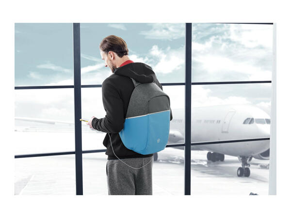 Top Move Anti-Theft Backpack