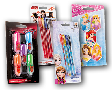 Assortimento di articoli di cancelleria CARS/STAR WARS™/DISNEY FROZEN/DISNEY PRINCESS
