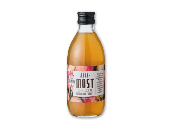 Æblemost eller appelsinjuice