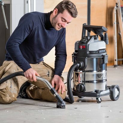 Aspirateur à eau et poussière