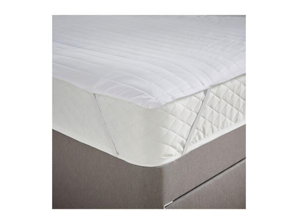 Silentnight Essentials Quilted Mattress Protector