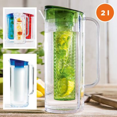 Schenkkan met koelstaaf en infuser