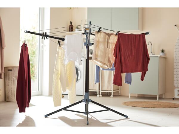 Free-Standing Clothes Airer