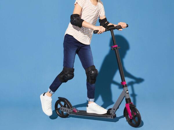 Town Scooter