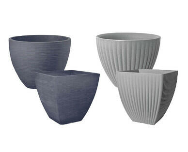 BELAVI(R)
POT DE FLEURS RAINURÉ EN PLASTIQUE
