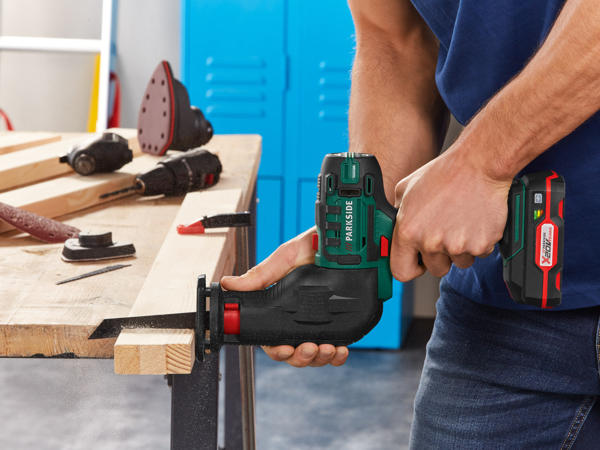 4-in-1 Multifunction Tool