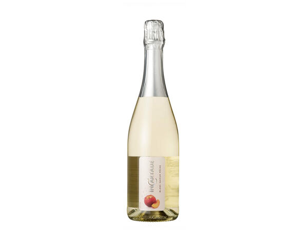 Vin mousseux au goût de pêche