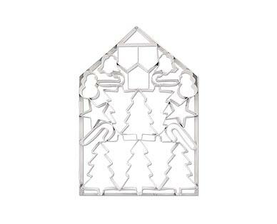 Crofton Giant Cookie Cutter