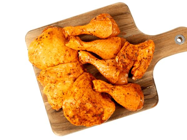 Frische Maishendl Grillplatte gewürzt