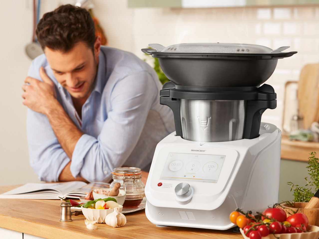 SILVERCREST(R) Küchenmaschine "Monsieur Cuisine Connect"