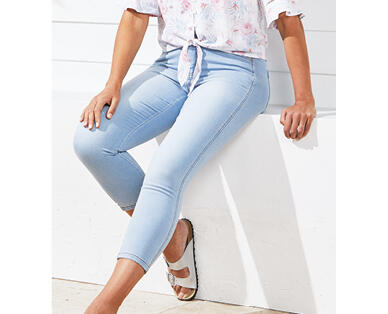 Women's Capri Jeans