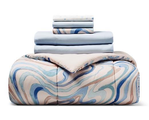 Huntington Home 
 Complete Bed Set