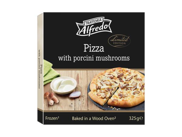 Pizza med svamp & tryffelsås