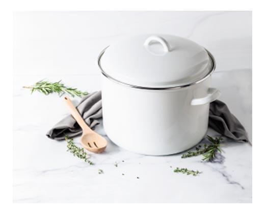 Crofton 
 12-Quart Porcelain Enamel Stockpot