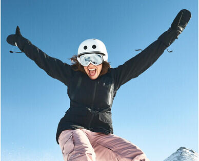 Women's Snowboard Jacket - Black Animal Print