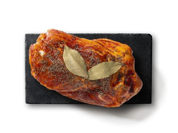 VEPŘOVÉ KOLENO S KOSTÍ