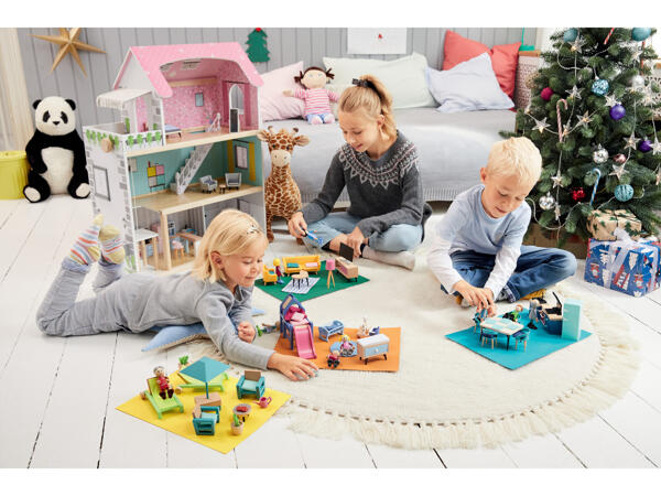 Playtive junior Dockhustillbehör