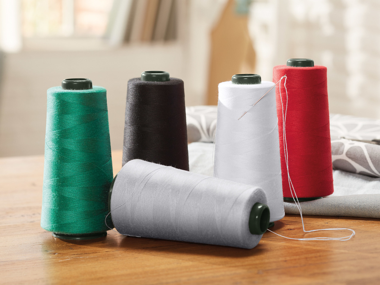 Crelando Overlock Sewing Thread1