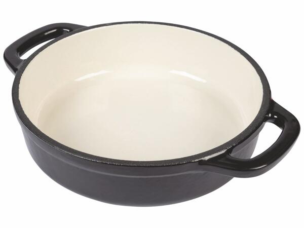 Cast iron casserole