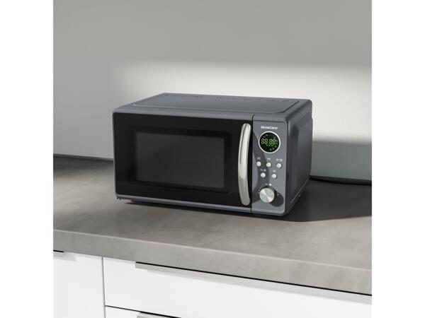 700W Microwave