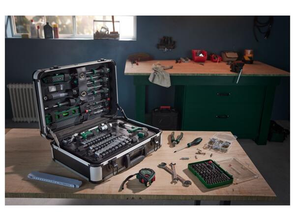 Tool kit, 129 pieces