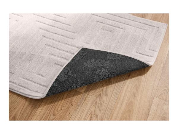 Livarno Home White Deep Pile Rug