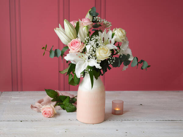 Deluxe Rose & Lily Bouquet