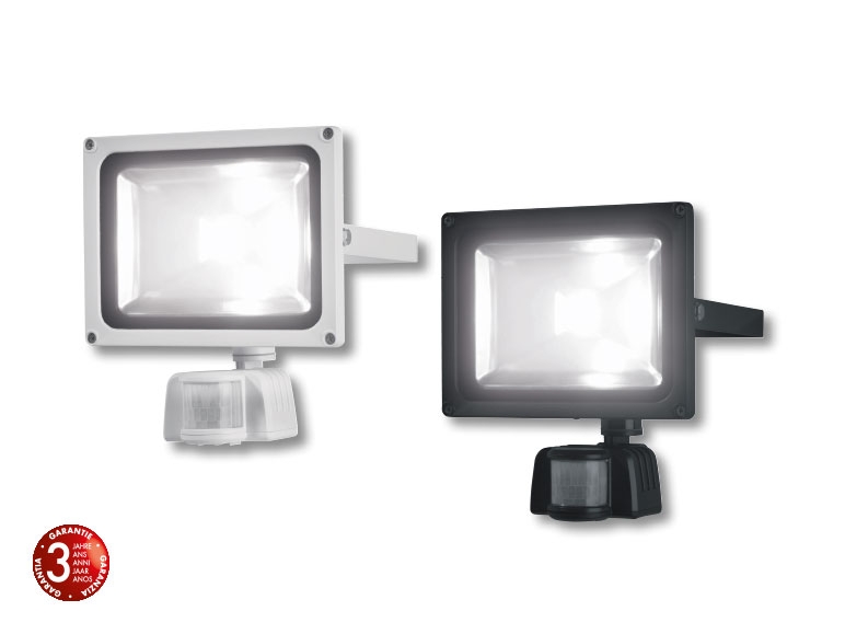 Projecteur à LED ***Cet article est disponible uniquement en Suisse alémanique.***