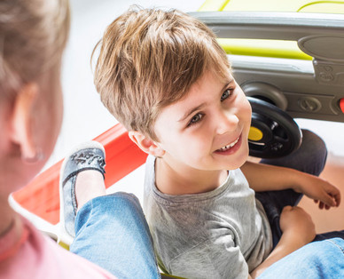 SMOBY Abenteuer-Spielauto