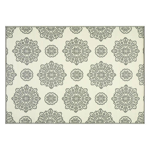 5' x 7' Reversible Indoor/Outdoor Rug - Gray Medallion