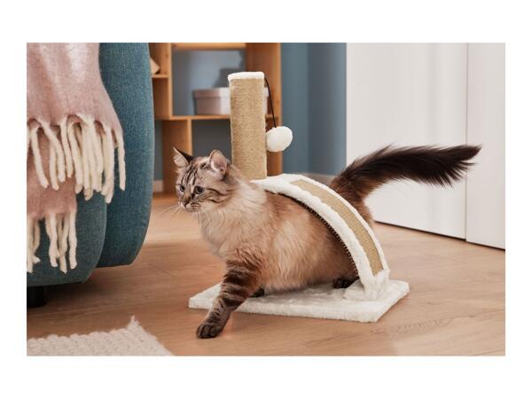 Zoofari Cat Scratching Post With Massage Board