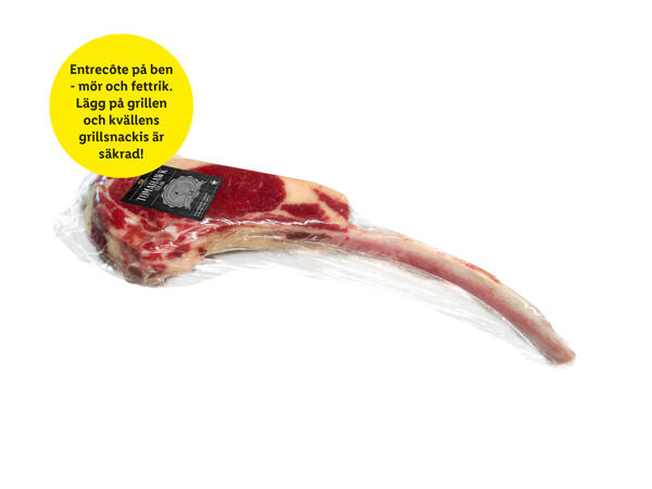 Färsk Tomahawk steak