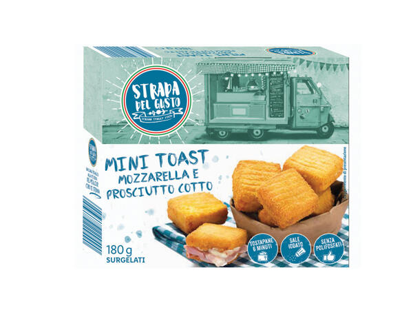 Mini Toasts with Mozzarella and Cooked Ham